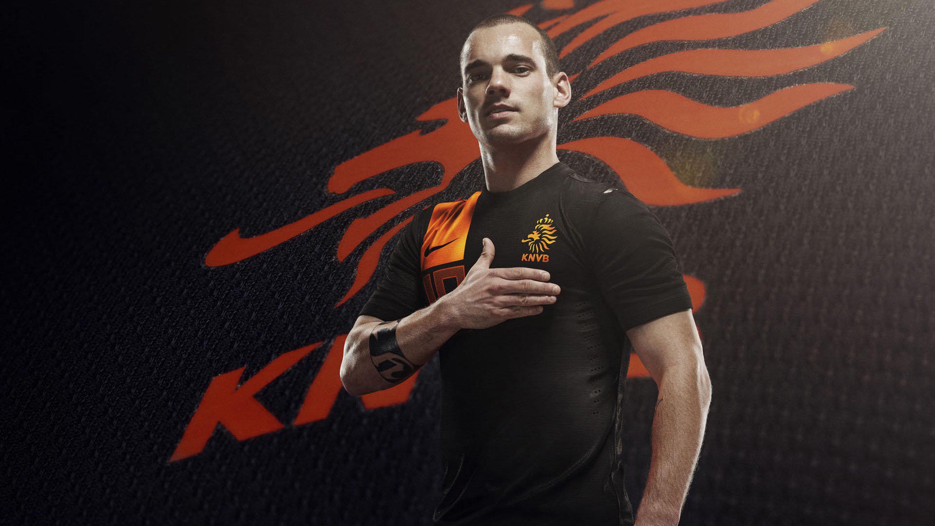 爱游戏体育官方在线-五大联赛是否形成以边中结合主导比赛思路,五大联赛说法